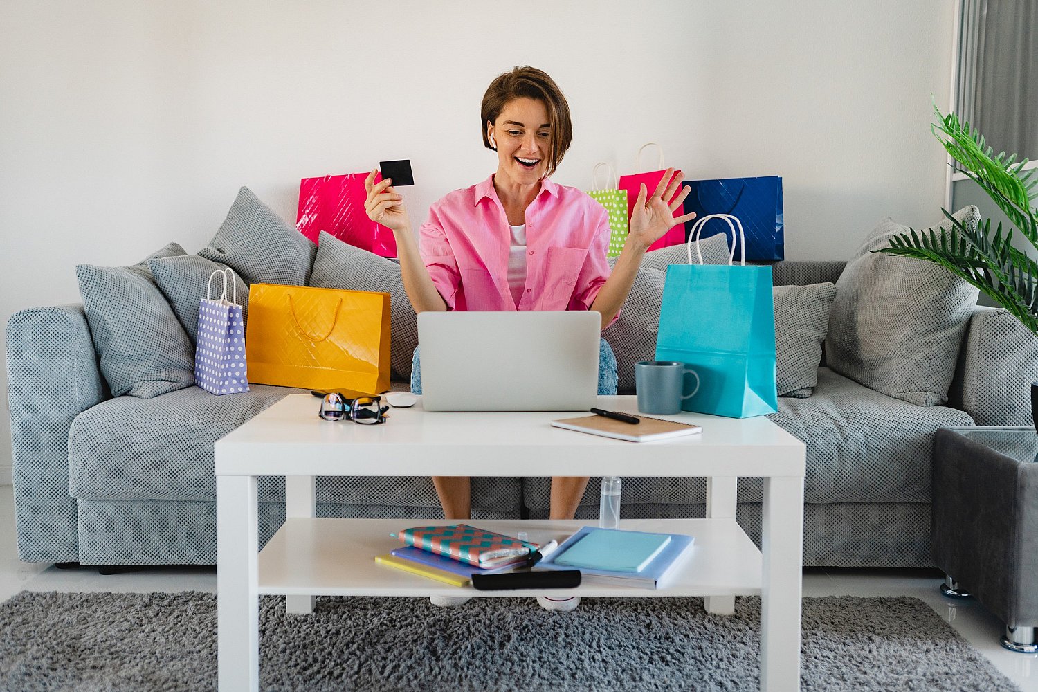 The Psychology of Online Buyers: How to Design E-Commerce Experiences That Convert